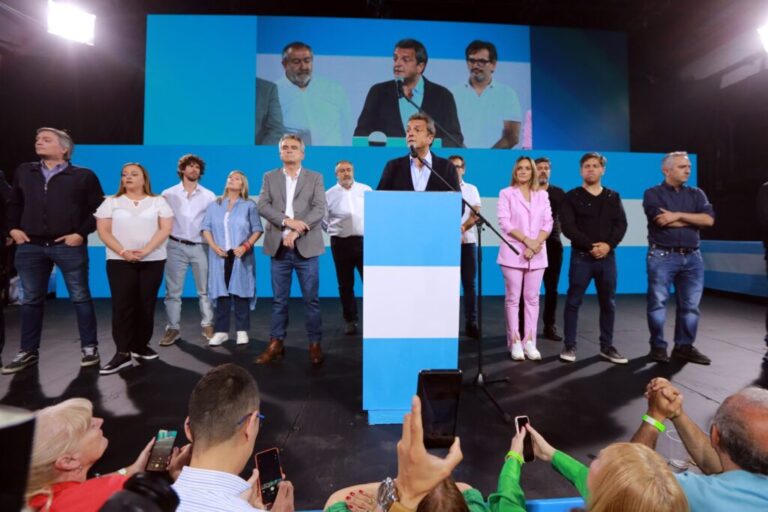 Sergio Massa reconoció la derrota adelantó que la responsabilidad desde ahora es de Milei