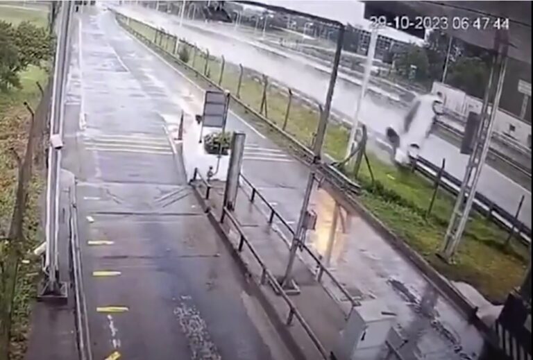 Mueren tres chicas en un trágico choque