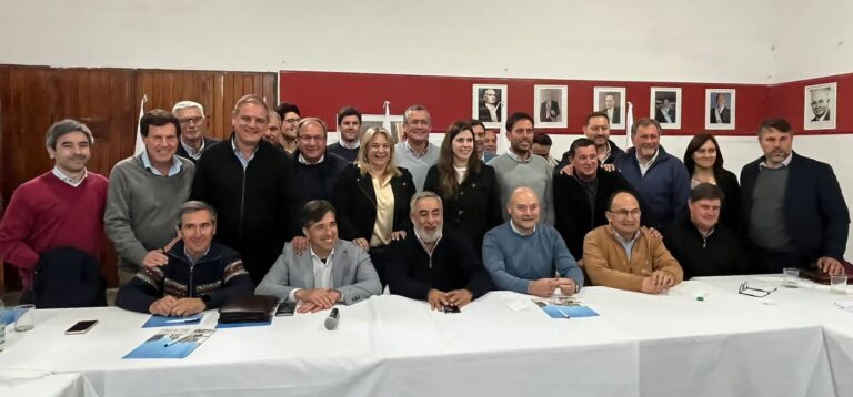 El Foro de Intendentes del radicalismo trató en Trenque Lauquen obras pendientes para los distritos