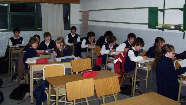 Provincia autoriza aumento del 11% en Colegios Privados
