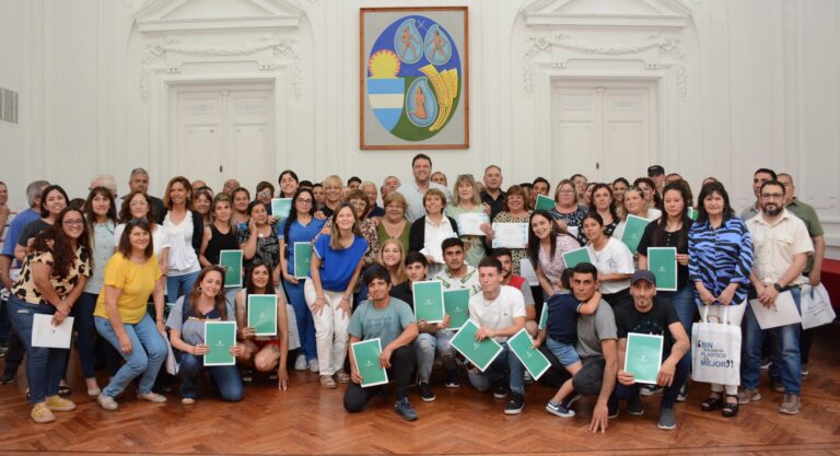 Mariano Barroso hizo un reconocimiento a los municipales que se jubilaron