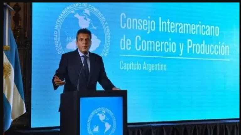 Sergio Massa disertó en un nuevo encuentro con empresarios del CICyP