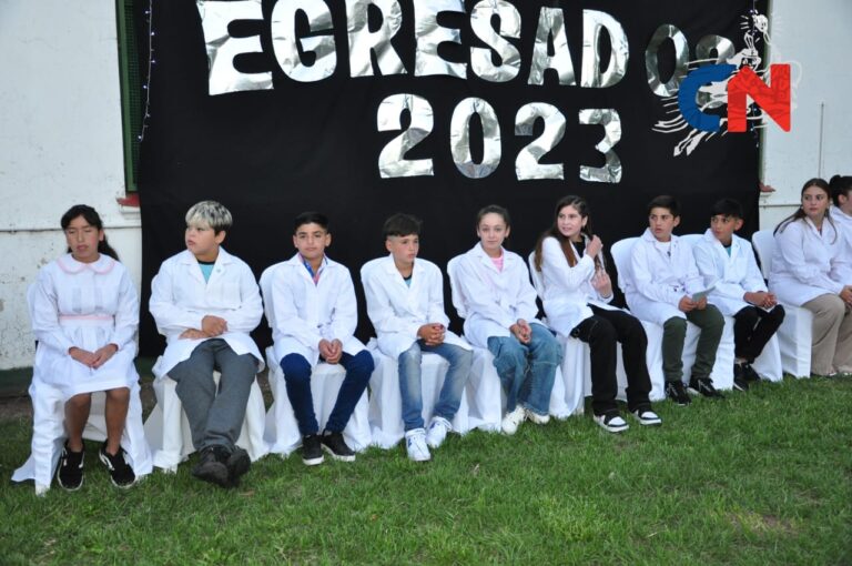 Fiesta de Egresados en Morea en todos los niveles