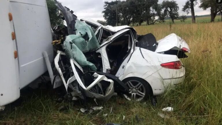 Siniestro vial con tres muertos en cercanías de Tres Sargento