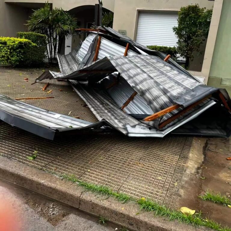 En Chivilcoy el temporal voló techos y destrozos en viviendas