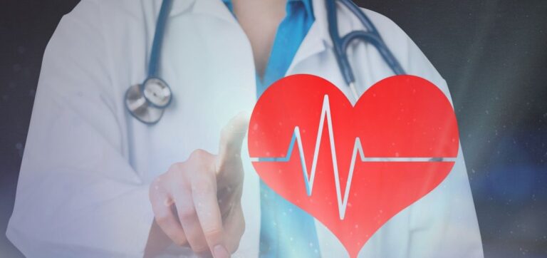 Cardiólogos advierten que faltan insumos esenciales para la práctica médica