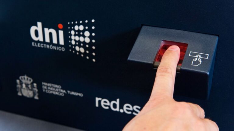 Nuevo DNI electrónico con chip y código QR
