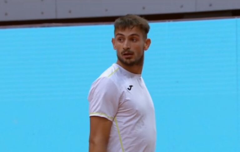 A Mariano Navone no le alcanzó el triunfo en la segunda ronda del Mutua Madrid Open