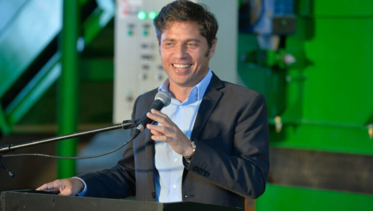 Kicillof encabeza en La Plata el acto por el Día de la Soberanía