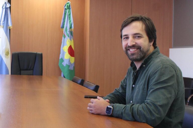 Kreplak informará a legisladores sobre la creación de un Centro de Industria Farmacéutica Bonaerense 