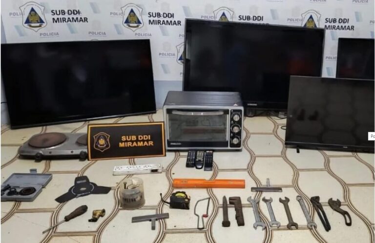 Policías de Mar del Sud fueron detenidos por robo a una vivienda