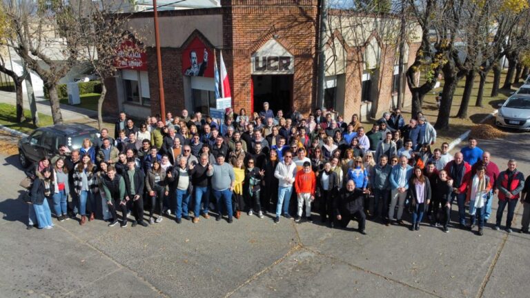 Radicales se reunieron en Gral. Pinto para potenciar el trabajo territorial en la Cuarta Sección Electoral