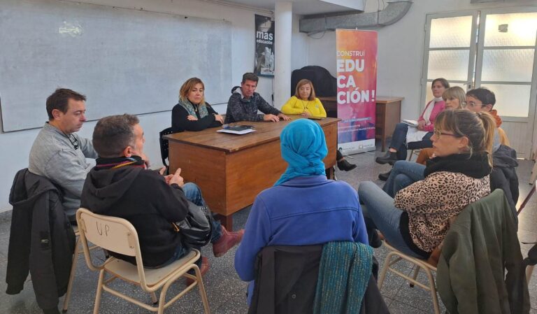 Municipio y ONG “Concientizando Palabras” unen fuerzas para prevenir el Grooming