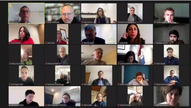 Mauricio Macri asumió la presidencia del PRO y asistió María José Gentile