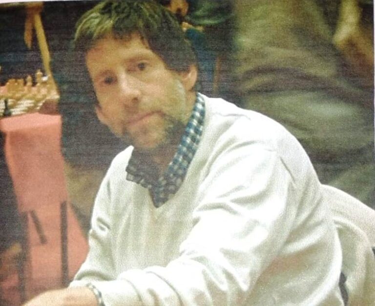 Con triunfo en la sexta ronda Diego Mussanti se pone a un punto del líder