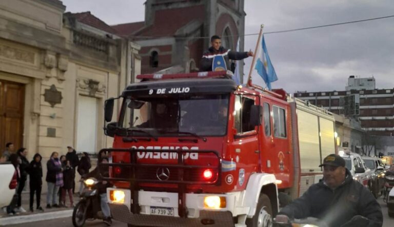Nueve de Julio recibe a Franco ‘Panterita’ Rodríguez como gran Campeón Argentino