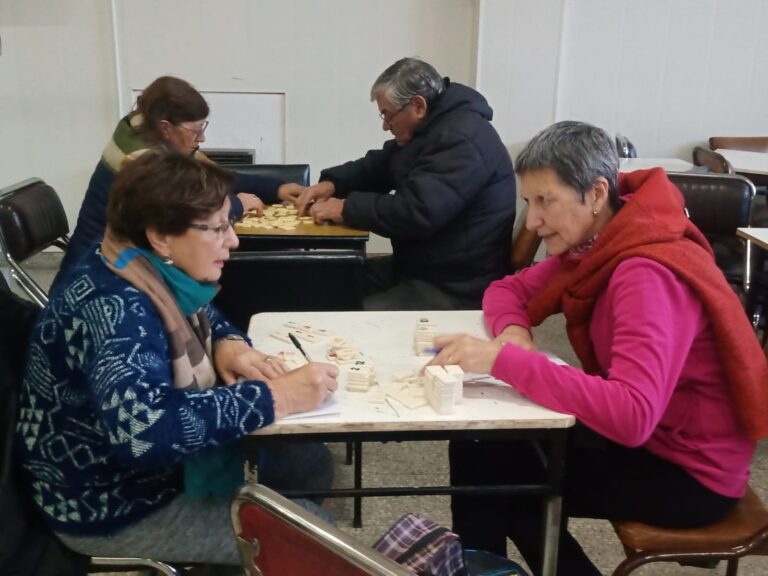 Iniciaron las competencias para mayores en el Centro de Jubilados y Pensionados