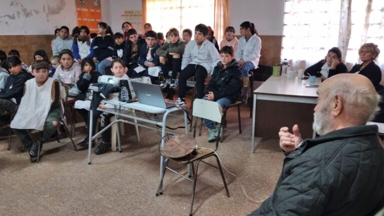 La Dirección de Museos y Archivo Histórico continúa con el proyecto “Museo a las Escuelas