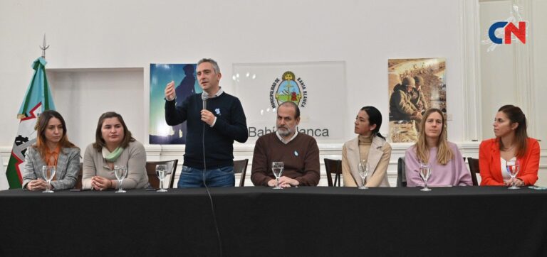 El Ministro Larroque firma convenios para fortalecer políticas para niñas, niños y adolescentes en el sur bonaerense