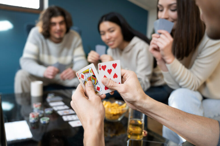 Orden de las cartas de Póker: Jerarquía de jugadas ganadoras en Texas Holdem