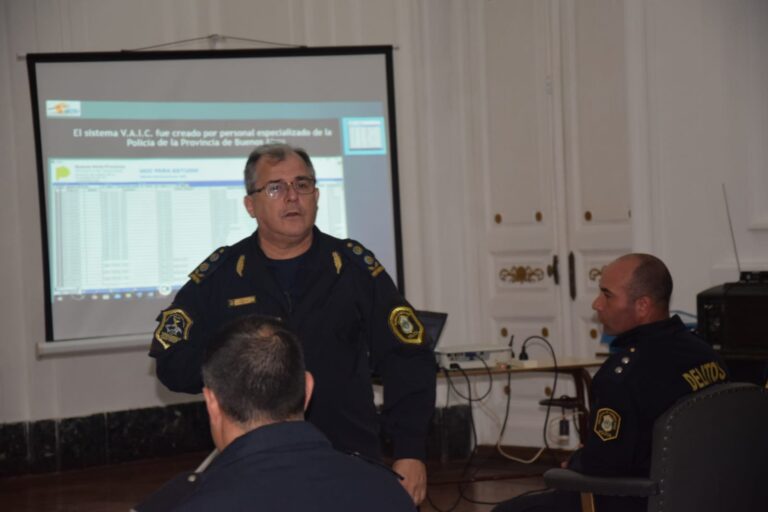 Capacitación para personal policial en Análisis Informático de las Comunicaciones