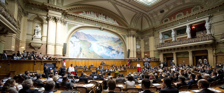 Celebración del Día Internacional del Parlamentarismo construyendo puentes para la paz y el entendimiento