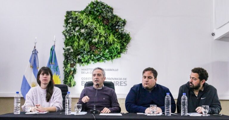 La provincia lanzó una red de centros de integración social para personas en situación de calle