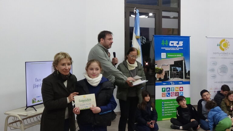 La CEyS ‘Mariano Moreno’ entregó los premios del Concurso ‘El Cooperativismo y el cuidado del medio ambiente’
