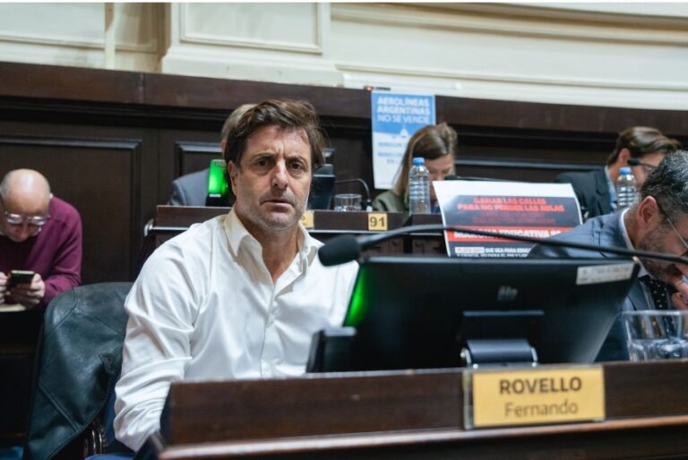 Diputados bonaerenses piden investigar la situación en IOMA tras denuncias de irregularidades