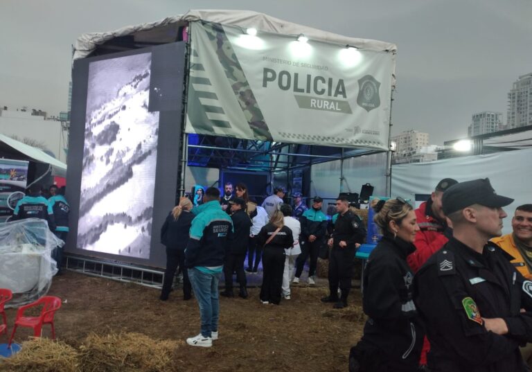 General Villegas presente en la Expo Rural de Palermo para abordar la prevención de delitos rurales