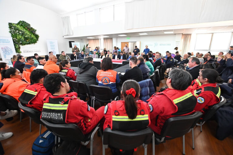 Provincia de Buenos Aires: presenta la Mesa de Respuesta Comunitaria en la emergencia