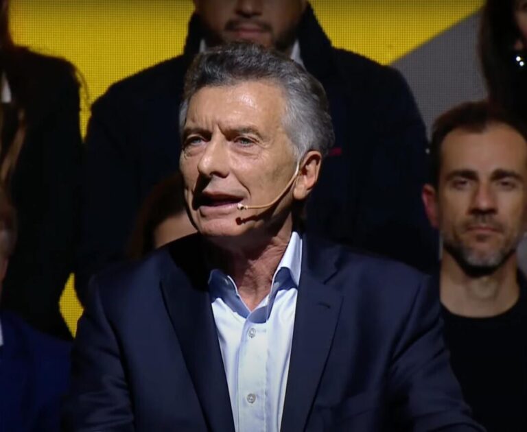 Macri apoya el plan económico de Milei pero Critica a su entorno en el relanzamiento de PRO