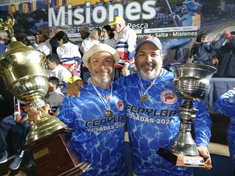 Nuevejulienses en el equipo ganador de pesca en Torneo Federal en Posadas