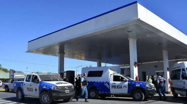 YPF deja de ser el único proveedor del Estado Nacional