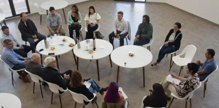 Desayuno con empresarios y emprendedores en ‘San Cayetano’