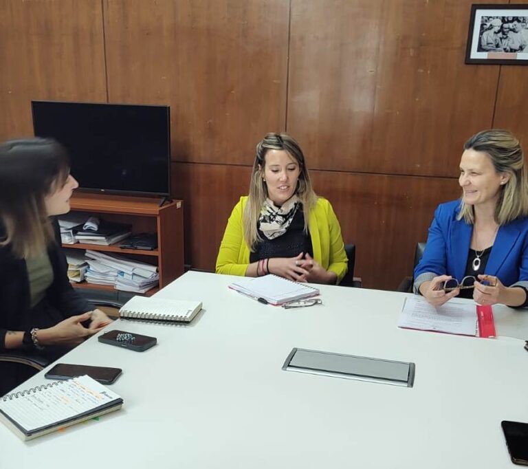 En La Plata avanzó la intendente María José Gentile en viviendas y urbanismo