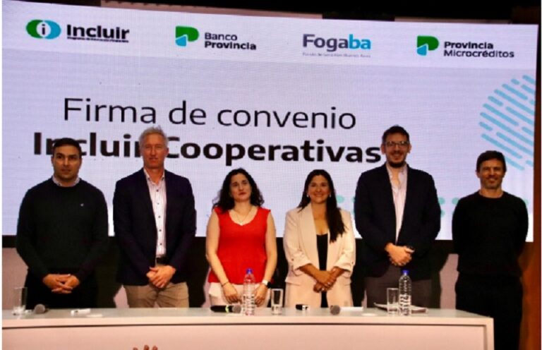 “Incluir Cooperativas”: el convenio que rmó el IPAC con el Banco Provincia para que las cooperativas accedan a un año de bonificación en el banco d