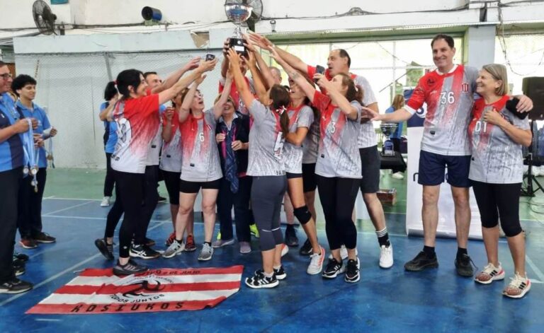 Atlético es Campeón del Torneo de la Liga Metropolitana