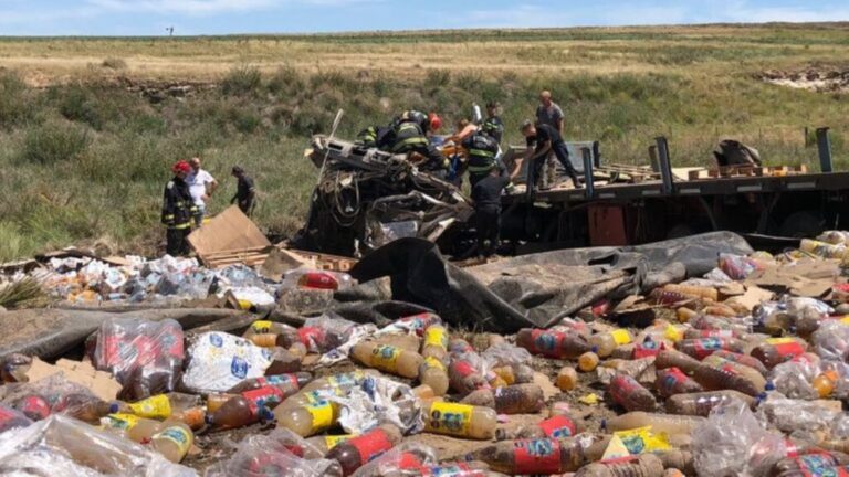 En Tandil: tres muertos y saqueo tras siniestro vial en la Ruta 74