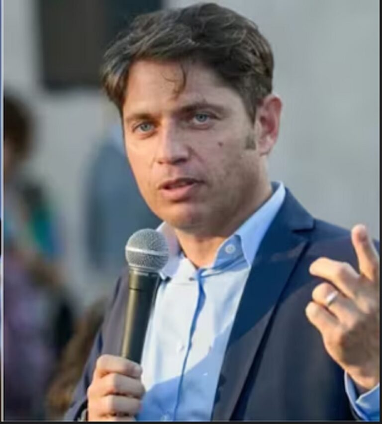 Kicillof reúne a 40 intendentes en Villa Gesell para impulsar el desdoblamiento de la elección provincial