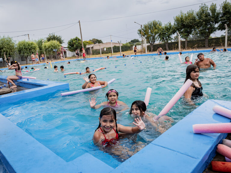 El intendente Franco Flexas encabezó la apertura de las colonias de verano en el Centro de Educación Física Nº 94