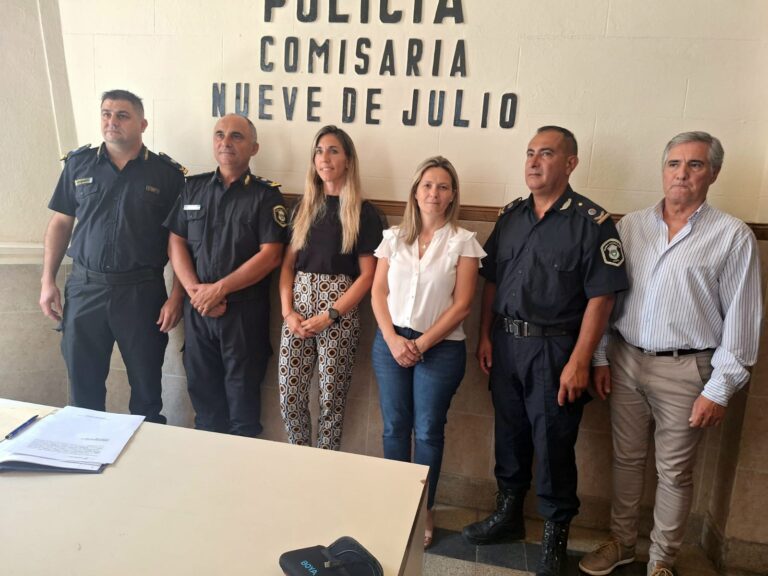 María José Gentile puso en funciones al nuevo titular de la Policía Comunal
