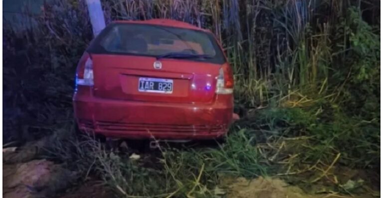 Una niña de 7 años muere tras salir despedida de un auto en movimiento durante un violento robo
