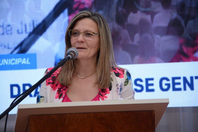 Recortar para sobrevivir: el sinceramiento de María José Gentile en modo ama de casa