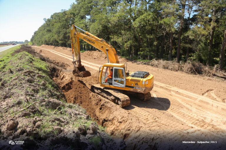 Avanzan las obras de la autopista Mercedes-Suipacha y alcanza a 20 km de trabajos para la modernización vial