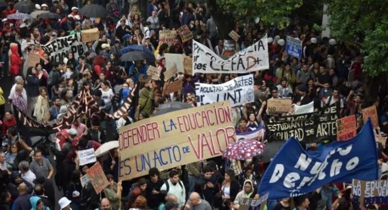Universidades públicas paran el lunes y martes
