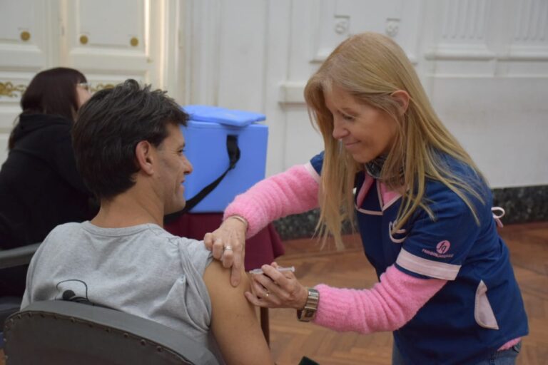 Contra la gripe se vacunó en la Comuna nuevejuliense