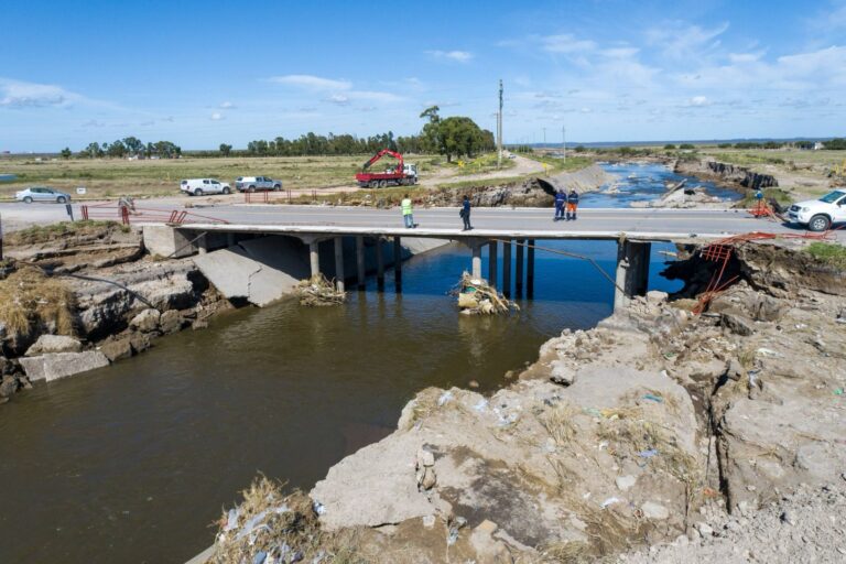 El Ministerio de Infraestructura bonaerense comenzó con la reconstrucción de la ciudad de Bahía Blanca