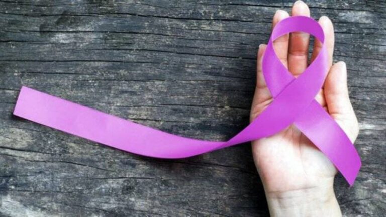 Día Internacional de la Mujer: El 44% de los nuevos diagnósticos de VIH y 54% de sífilis corresponden a mujeres y niñas