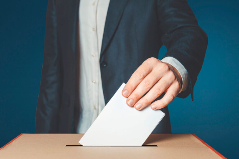 Intendentes justicialistas piden que se desdoblen las elecciones en la provincia
